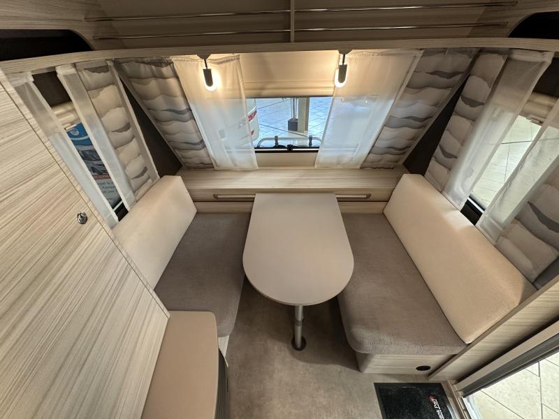 Dethleffs C'Joy 460 LE fietsendrager  foto: 10