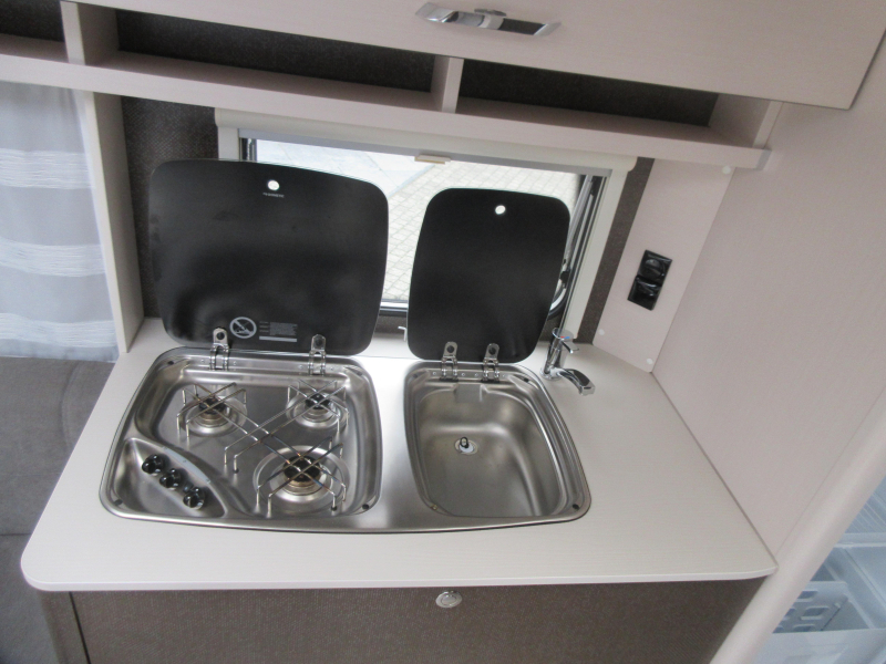 Dethleffs C'Go 495 FR MET MOVER EN THULE LUIFEL  foto: 11