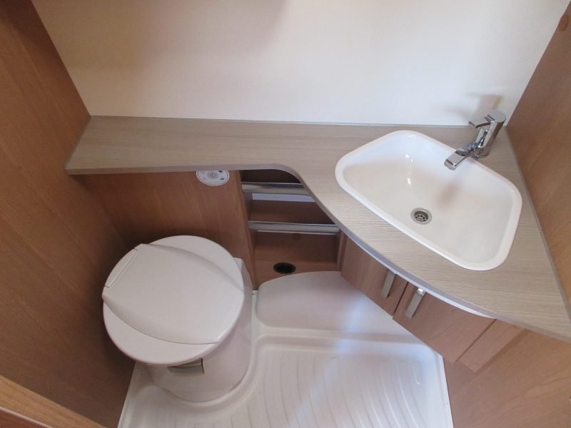 Knaus Sport 460 EU MET AIRCO EN MOVER  foto: 12