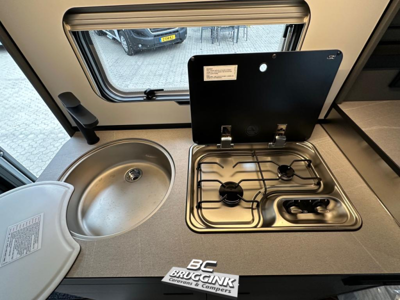 Eriba Feeling 442 FACE LIFT V - ENKEL BED  foto: 7