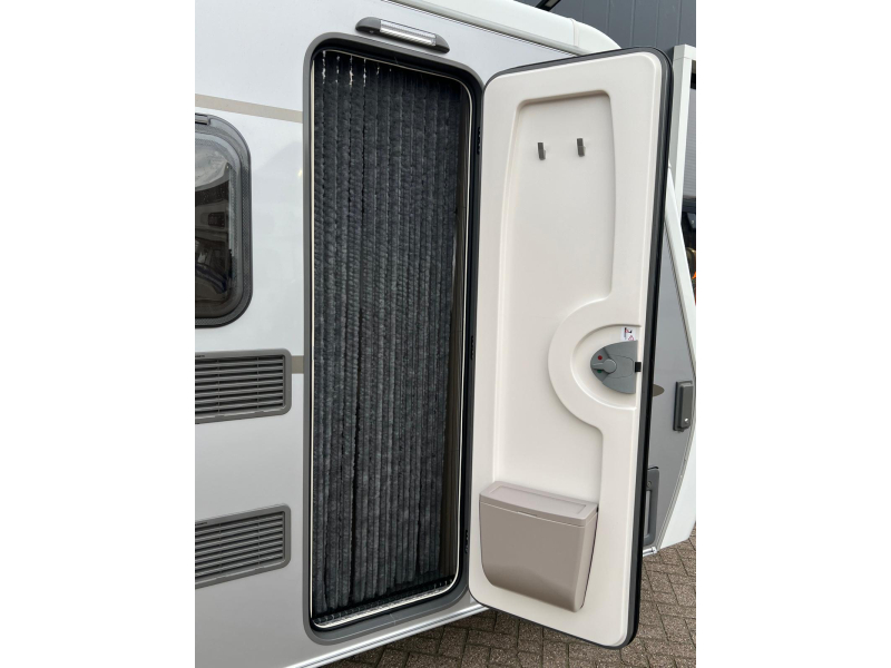 Eriba Nova Light 442 Lengtebedden, Mover, Tent  foto: 14