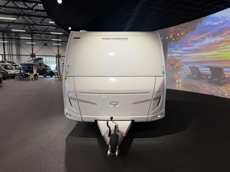 Weinsberg CaraOne Edition HOT 450 FU fransbed / rondzit  foto: 4