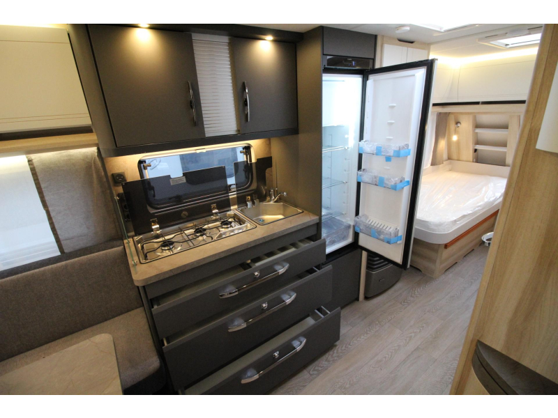 Hobby De Luxe 540 UL Enkele bedden & rondzit!  foto: 12