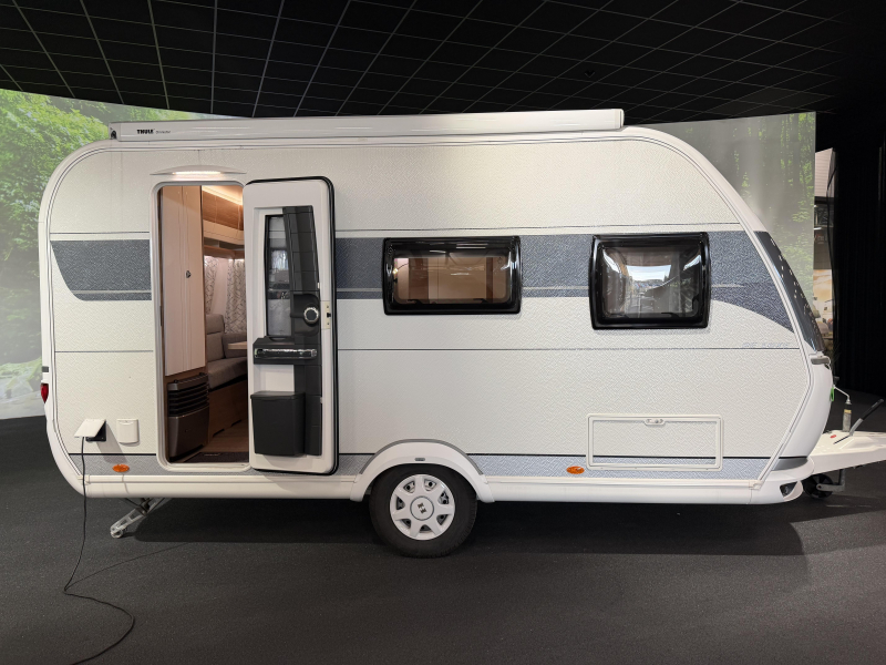 Hobby De Luxe 440 SF cassete luifel - 
