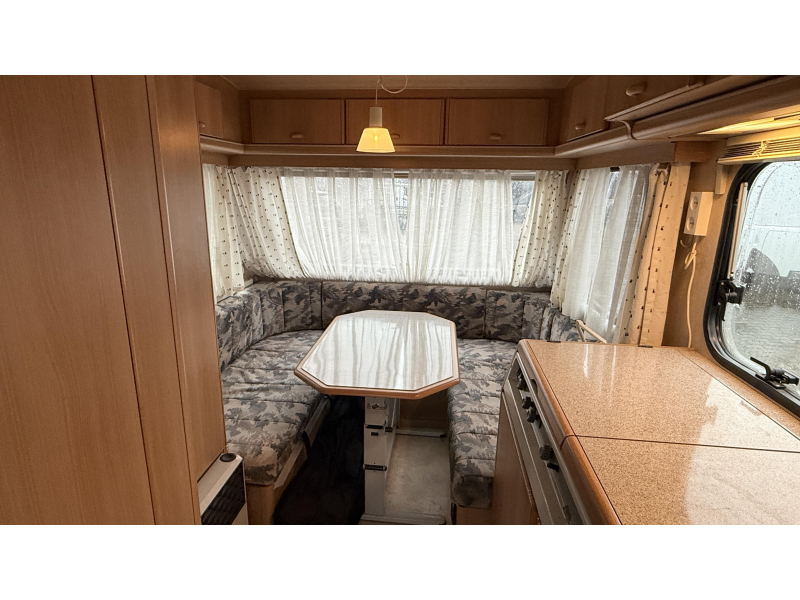 Adria Optima 425 TK 2x zitgroep vast toilet  foto: 10