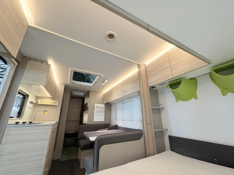 Adria Altea 552 PK voortent / 3 stapelbedden  foto: 13