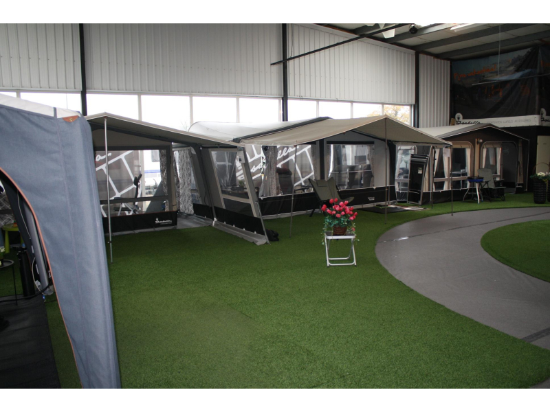 Eifelland Holiday Special 420  foto: 19