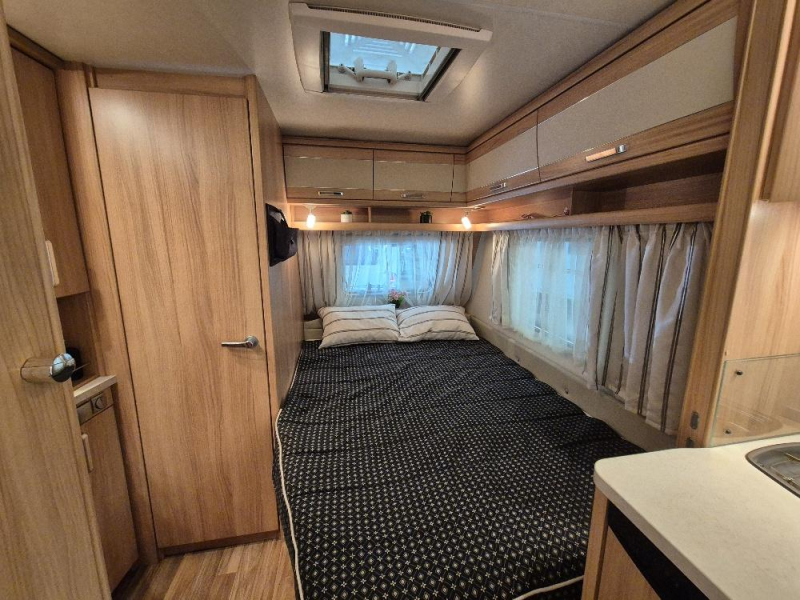 Wilk Vida 420 FD mover,deeltent,top staat 