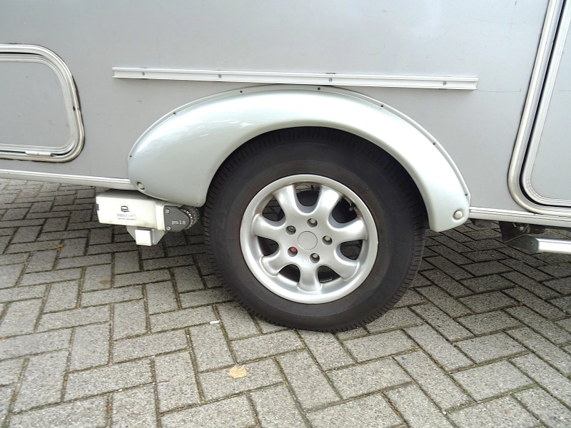 Eriba Touring 410 GT hele mooie uitvoering  foto: 11