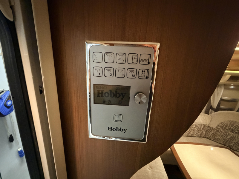 Hobby Premium 460 UFE BJ13, Mover, Tent, LUXE  foto: 5