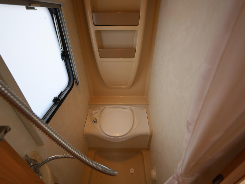 Adria Adora 492 UP mover | voortent | luifel  foto: 15