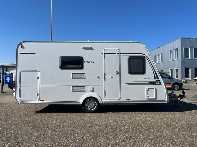 Caravelair Antares 476 Family Stapelbed | Fietsenrek | Voortent | TV | Fransbed | Treinzit | Hor