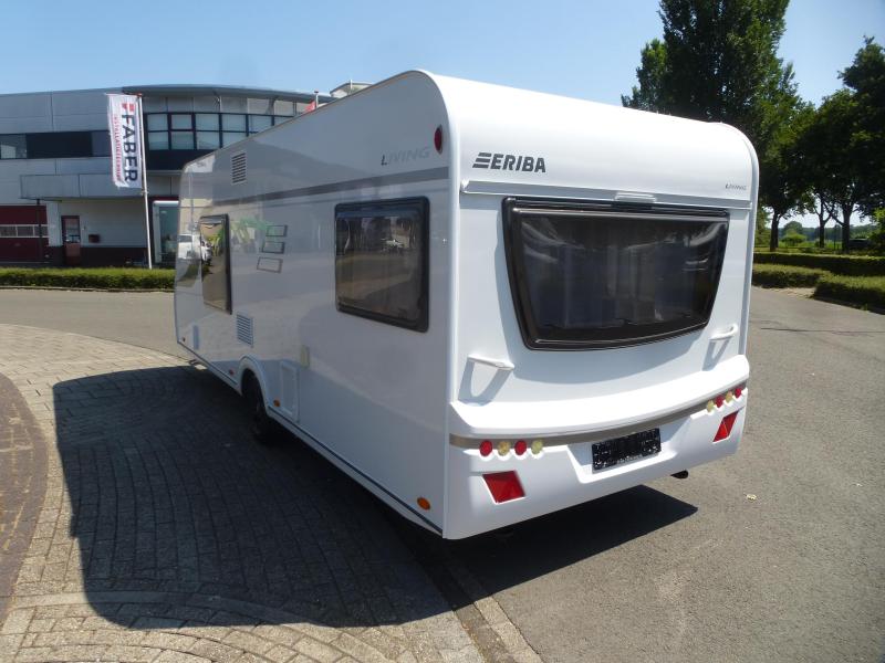 Eriba Living 550 Queens bed 