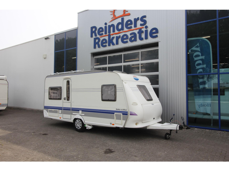 Hobby Excellent 460 UFE Mover Voortent Fietsenrek 