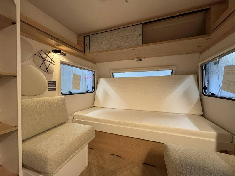 LMC E:dero 470K Openslaand voorraam 