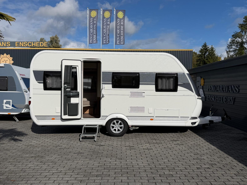 Hobby De Luxe 455 UF Vol uitgerust!! 
