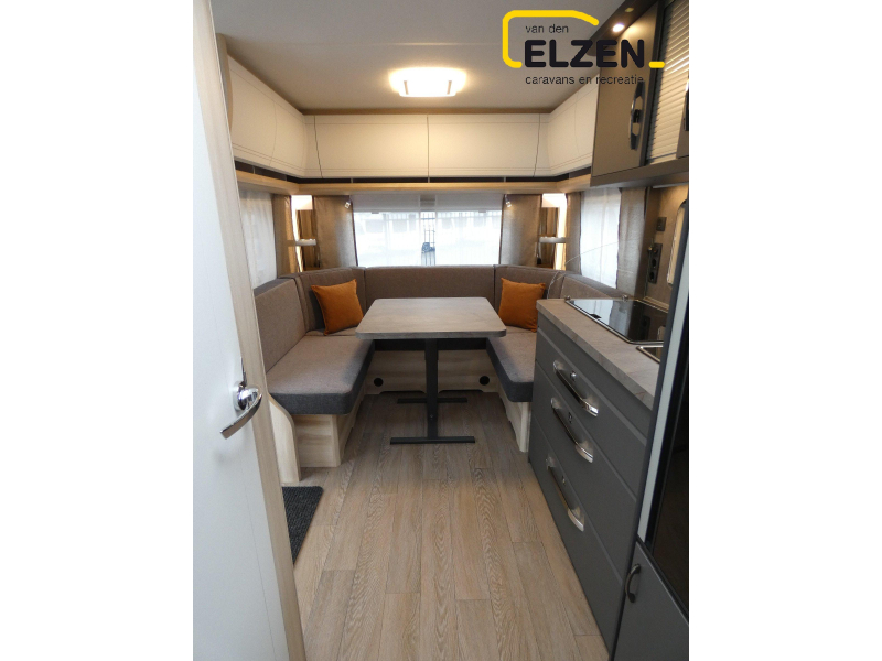 Hobby De Luxe 540 UL White Edition Actiepakket  foto: 8