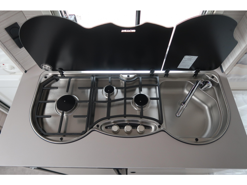 Dethleffs C'Joy 460 LE ENKELE BEDDEN, LICHTGEW.  foto: 8