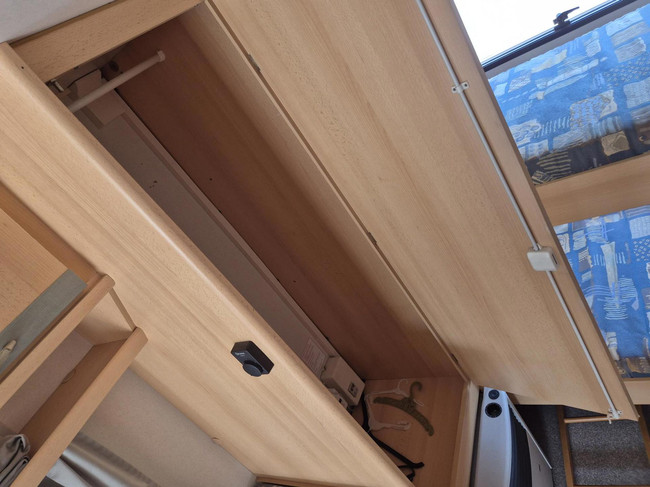 Eifelland 550TKM Stapelbed + treinzit + voortent. 5 pers. foto: 13