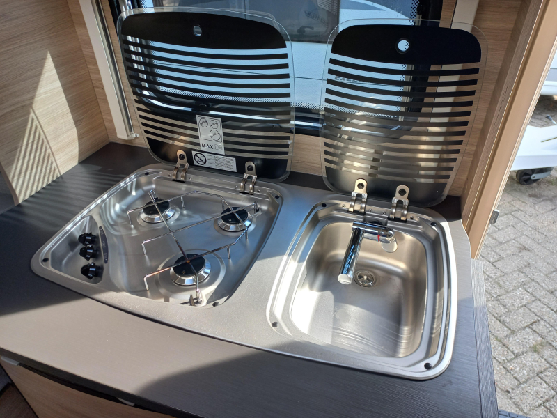 Caravelair Antares Titanium 450 cassette-airco-mover-etc  foto: 10