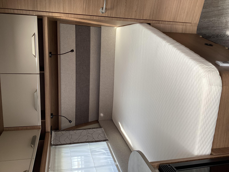 Knaus Sport E-Power Selection 450 FU mover/airco/omnistor  foto: 3