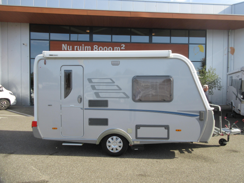 Eriba Nova GL 390 COMPACT MET EINDKEUKEN  foto: 1