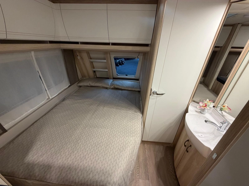 Hobby De Luxe 400 SFE ACTIEPRIJS!  foto: 5