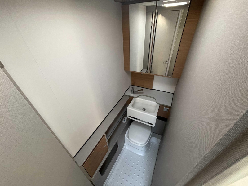 Bürstner Averso Harmony Line 465 TS  foto: 12