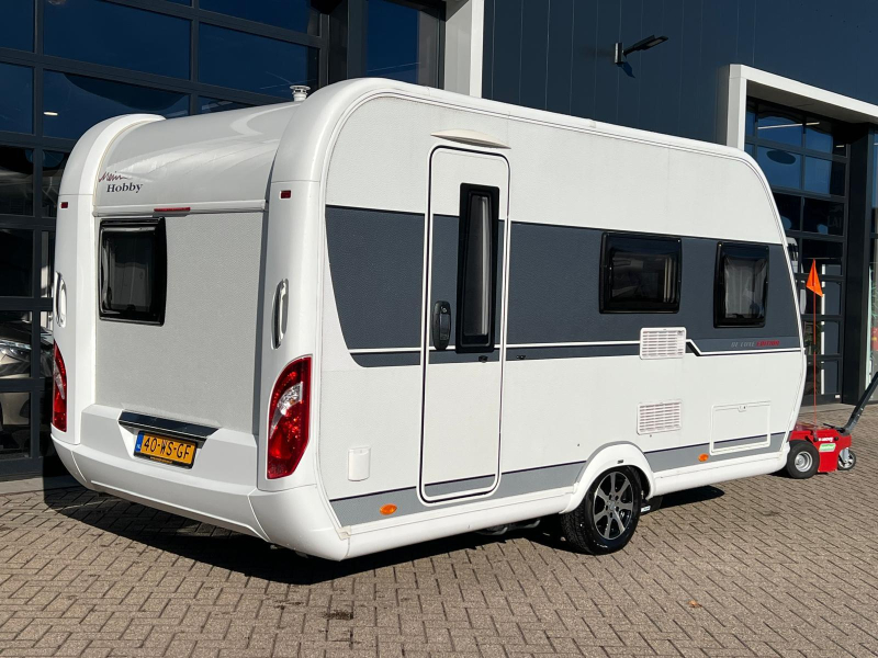 Hobby De Luxe Edition Silver 440 SF Mover, Fietsenrek, Luifel  foto: 4