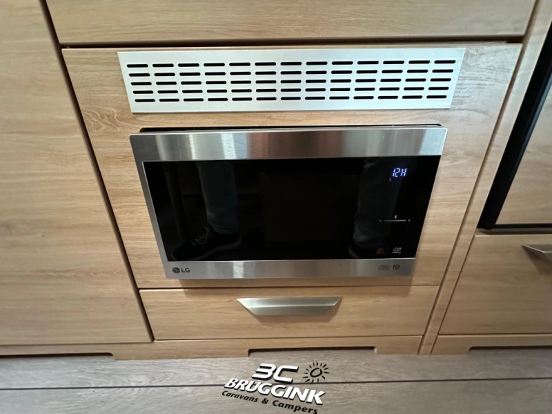 Knaus Sudwind 60 Years 500 QDK STAPELBED MET MAGNETRON  foto: 6