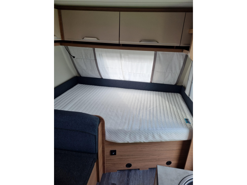 Knaus Sport 500 KD - Stapelbed - Airco  foto: 4