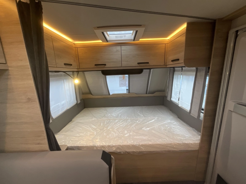 Weinsberg CaraOne 550 QDK STAPELBED-DOUCHE-RUIM 
