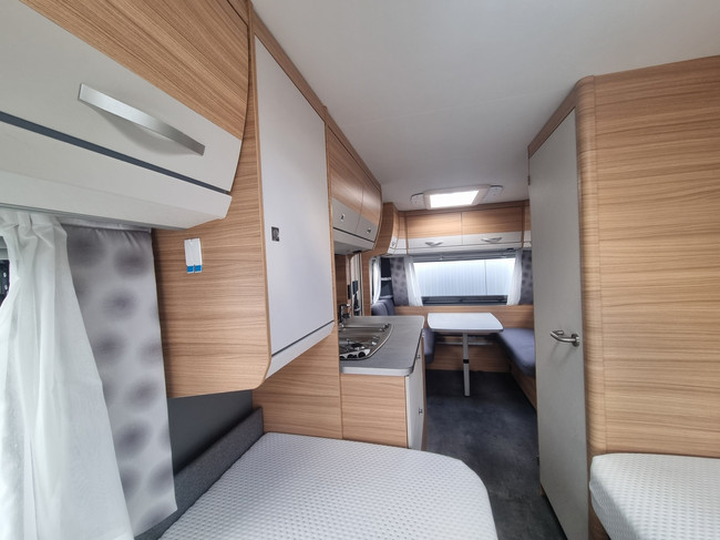 Dethleffs Camper 460 EL foto: 17