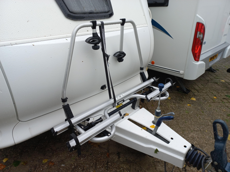 Hobby Excellent 410 SFE voortent-mover-fietsd-etc 
