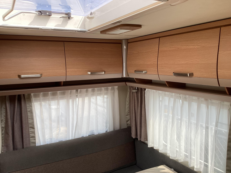 Knaus Sport 420 QD Dorema Mondial 
