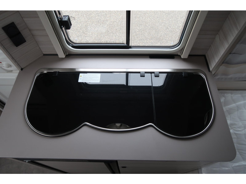 Dethleffs C'Joy 460 LE ENKELE BEDDEN, LICHTGEW.  foto: 7