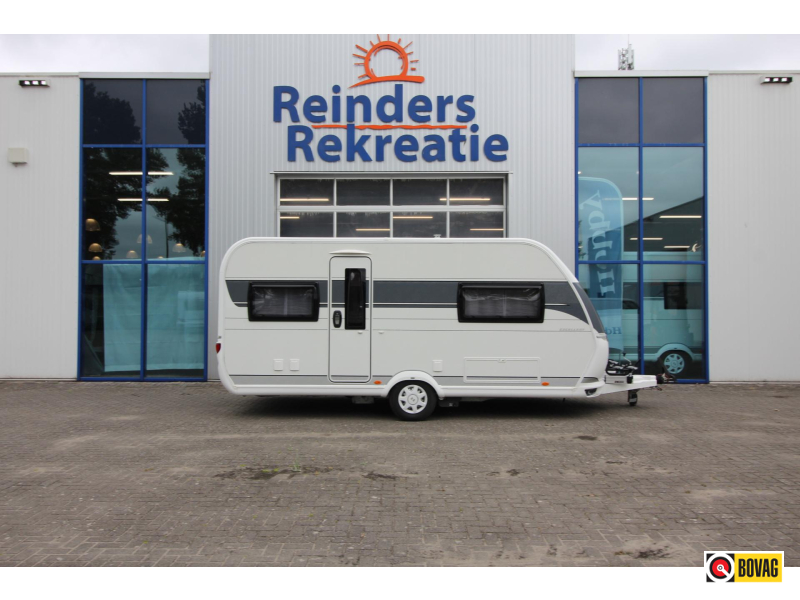Hobby Excellent 495 UFE Mover, MPP accu, Voortent 