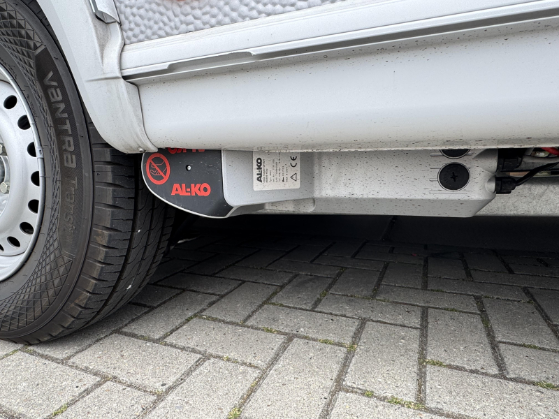 Bürstner Premio Life 480 TS E&P Levelsysteem  foto: 15