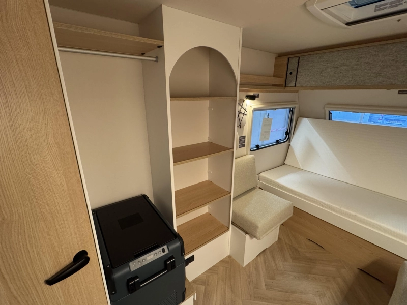 LMC E:dero 470K Openslaand voorraam  foto: 9