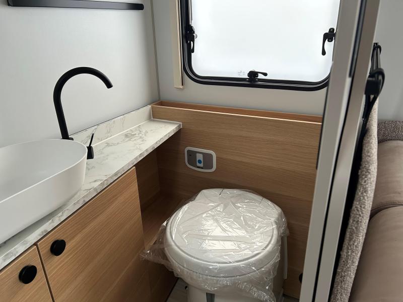 Adria Adora 572 UT  foto: 8