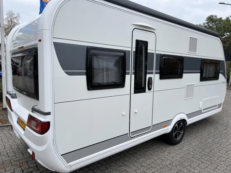Hobby De Luxe 495 UL Luifel Fietsendrager  foto: 1