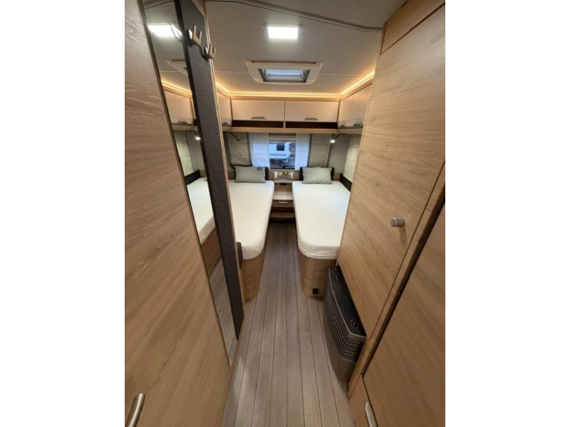 Knaus Sudwind 60 Years 540 UE Incl. Mover en Luifel  foto: 17