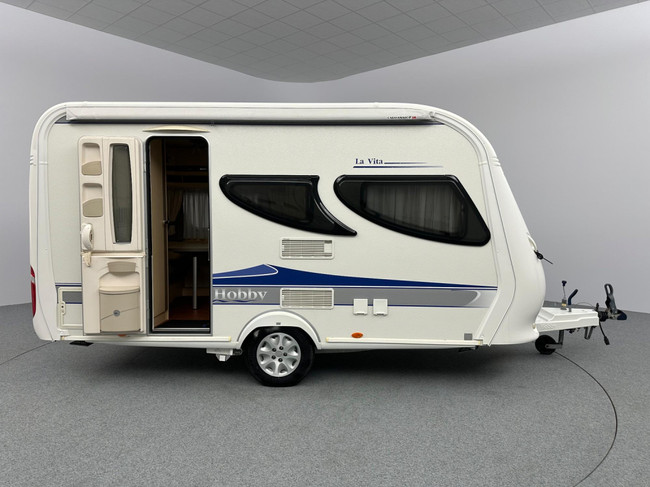 Hobby La Vita Bionda 400 SF foto: 12