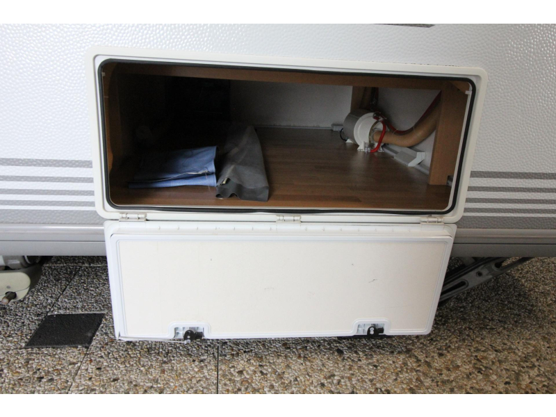 Knaus Sudwind Gold Edition 420 QD Mover,Fietsenrek  foto: 20