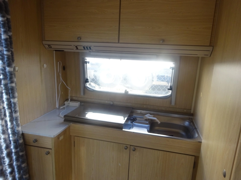 Beyerland Vitesse 380 2  foto: 7