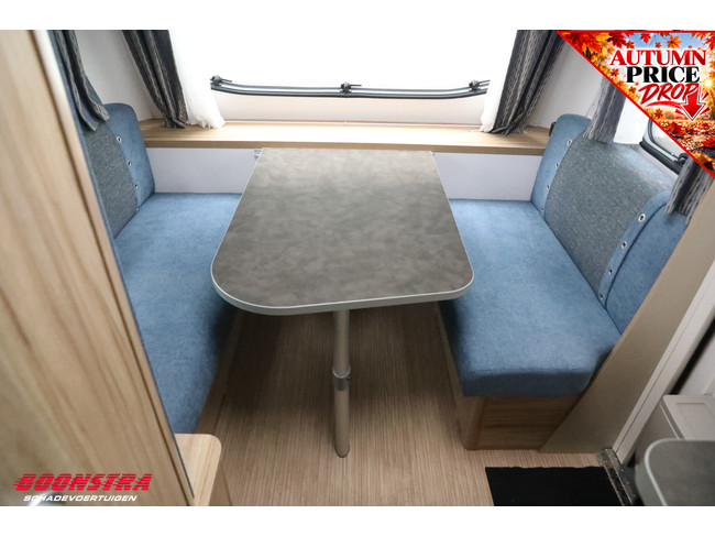 Eriba Nova Light 442 Elegance Luifel Middenkeuken Lengtebed LMV foto: 15