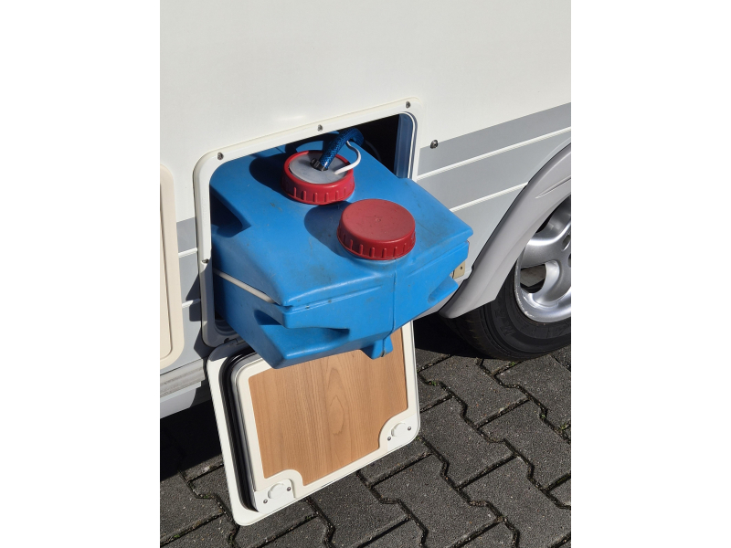 Bürstner Ventana 460 TS Mover-Luifel met voorwand  foto: 22