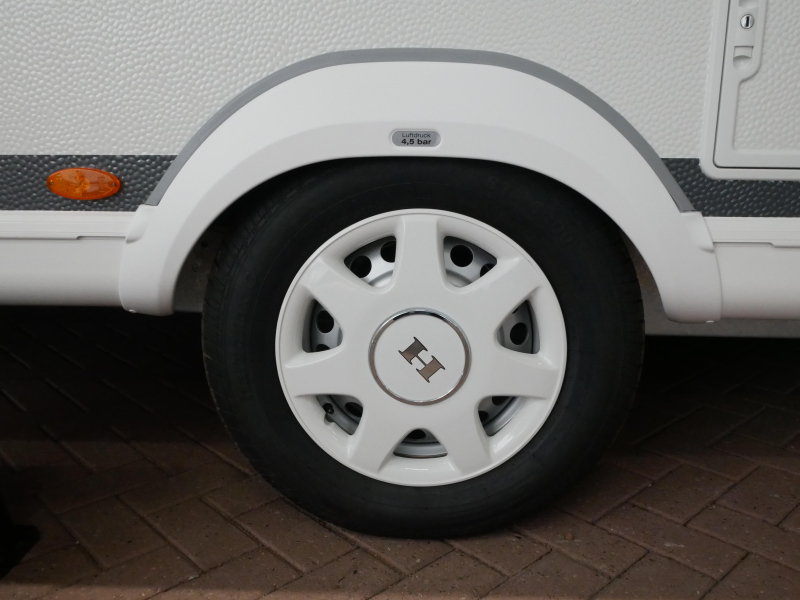 Hobby Excellent Edition 540 UL NU BIJ VAN EIJK CARAVANS! 