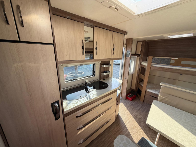 Hobby De Luxe 540 KMFE Vol uitgerust!!  foto: 12