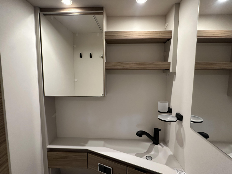 Dethleffs Nomad 460 EL vloerverwarming / ATC  foto: 15